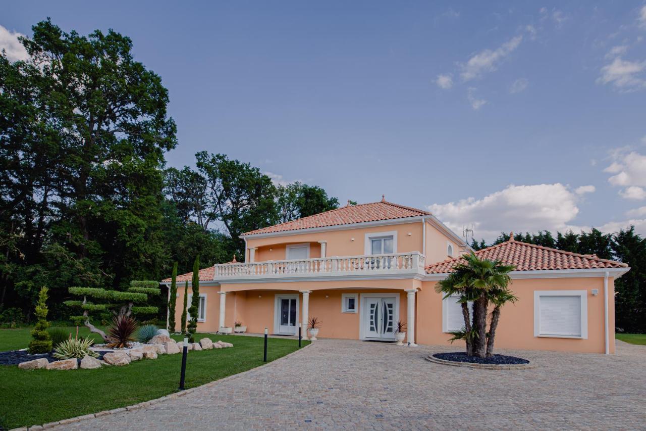 Villa Des Chenes-Adult Only Saint-Doulchard Exteriör bild