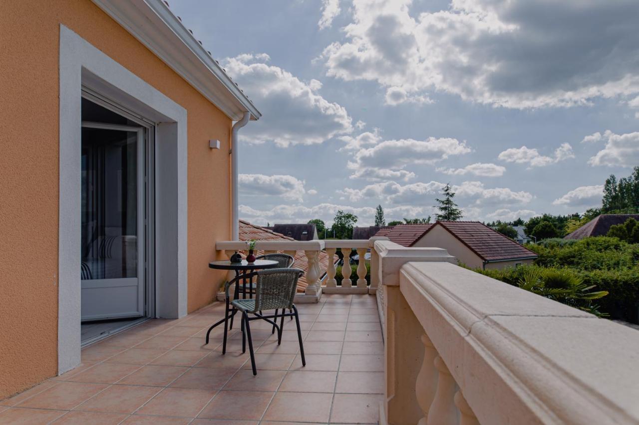 Villa Des Chenes-Adult Only Saint-Doulchard Exteriör bild